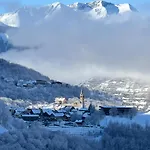Les Ecrins D'or - Maison Chalet