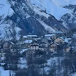 Chalet Les Ecrins D'or - Maison Les Deux Alpes