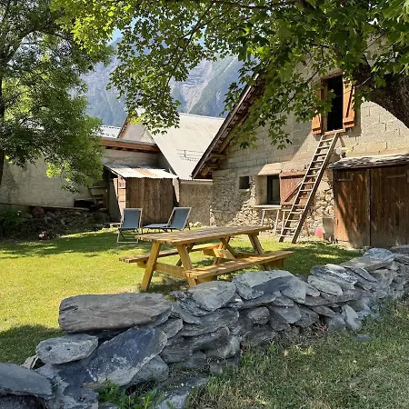 Шале Les Ecrins D'or - Maison Ле дез Альп